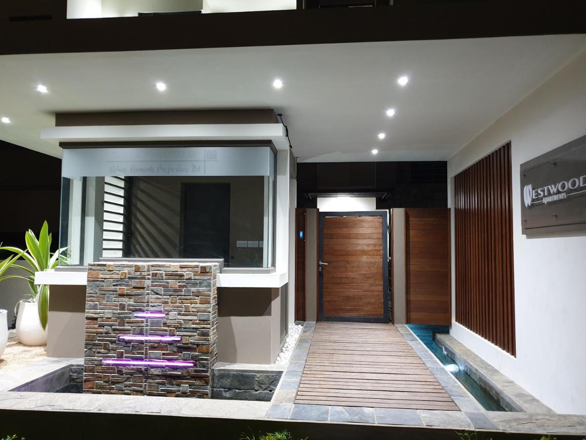 Westwood Luxury Penthouse With Private Roof Top Ref 15847 Flic en Flac Экстерьер фото