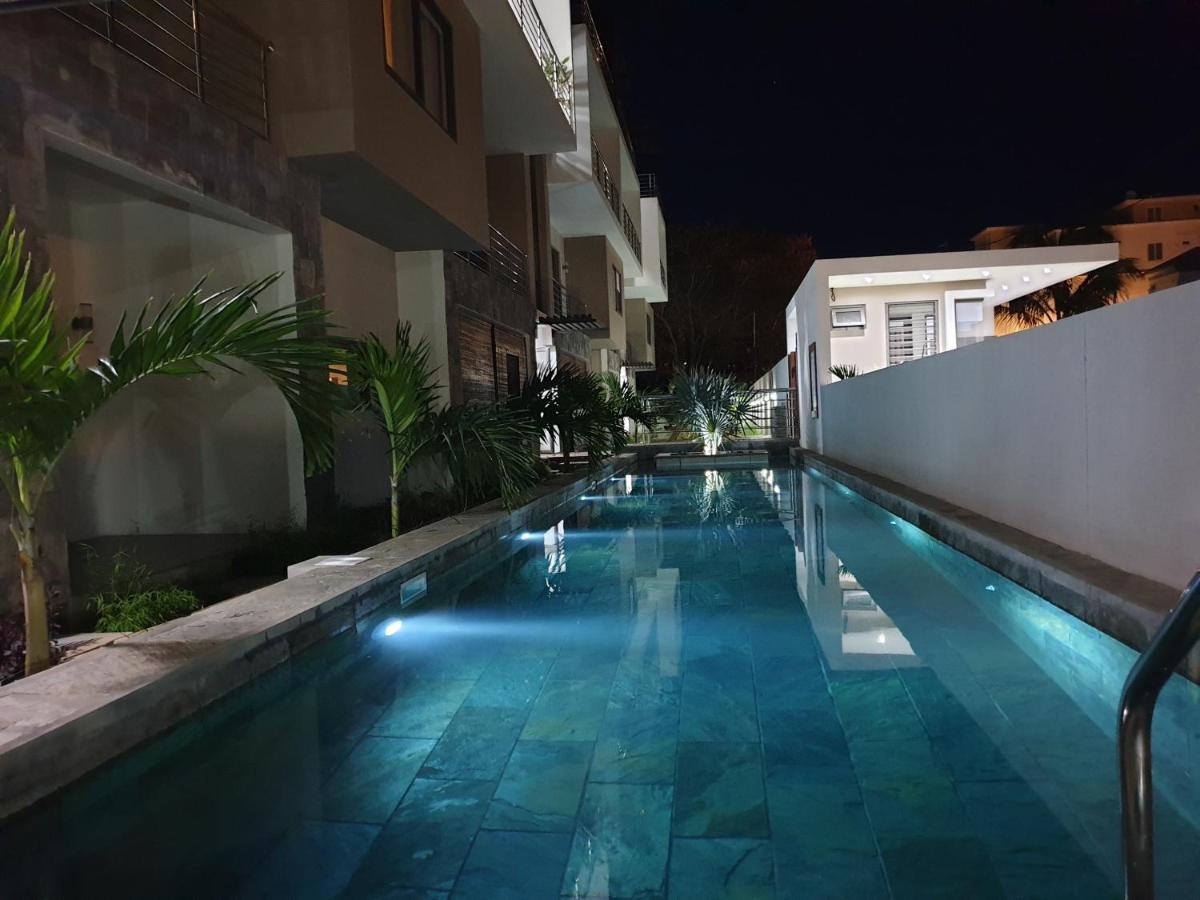 Westwood Luxury Penthouse With Private Roof Top Ref 15847 Flic en Flac Экстерьер фото
